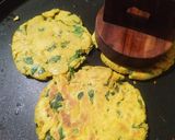 A picture of step 5 of Methi Masala Bhakhri.