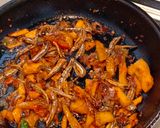 Foto langkah ke 3 dari resep Sambal Terong Asam-Teri.
