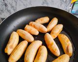 Foto langkah ke 1 dari resep Pisang Bolen Bandung.