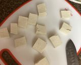 A picture of step 1 of Hongshao Dobu recipe.