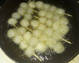 Foto langkah ke 7 dari resep Cilor Bandung (cilok telor) ala abang2 + saos.