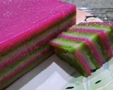 Foto langkah ke 4 dari resep KUE LAPIS SEDERHANA (loyang uk. 15 cm).