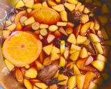 Hình bước làm 3 của món Da Lat mulled wine - rượu vang nấu Đà Lạt