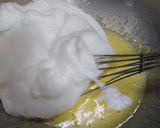 Foto del paso 1 de la receta: Omelette soufflé relleno de queso