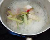 รูปขั้นตอนการทำที่ 3 ของ ต้มยำไก่น้ำข้น