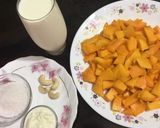 A picture of step 1 of Creamy Mango Shake.