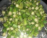 A picture of step 1 of Masala Bhindi.