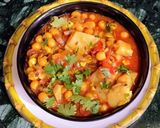 A picture of step 7 of Potato, Dry Yellow Peas Curry (Aloo, Yellow Matar Subzi).