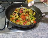 Foto del paso 3 de la receta: Lomo de Sajonia con pisto en 11 minutos