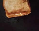 A picture of step 3 of Kabri Patti Sandwich.