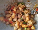 Foto langkah ke 5 dari resep Oseng Kikil Bakso pete.