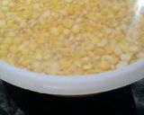 Foto del paso 2 de la receta: Arepa de Maíz Amarillo Pilado
