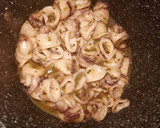 Foto del paso 2 de la receta: Calamar al ajillo rápido