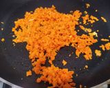 A picture of step 3 of Chicken veg samosa.