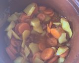 Foto del paso 1 de la receta: Alubias con chorizo y patata
