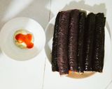Hình bước làm 6 của món Kimbap cơm cuộn rong biển