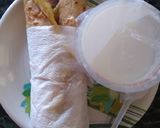 A picture of step 5 of Egg roll.