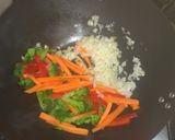 Foto del paso 2 de la receta: "Wok de fideos y verduras"