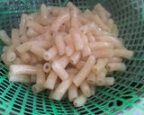 Foto langkah ke 2 dari resep Mac n Cheese #dapurwiwin 👩🏻‍🍳.