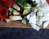 Foto del paso 2 de la receta: Espaguetis con verduras 🍆🥕🫑🥒🥔🧄🧅