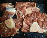 Foto del paso 1 de la receta: Osobuco con zapallo a la miel (al horno)