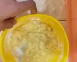 Foto langkah ke 2 dari resep Banana pancake with honey (Tidak Estetiqq).