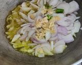 फूलगोभी मेथी हरी लहसुन की सब्जी(phool methi hari lahsun ki sabzi recipe in hindi) रेसिपी चरण 1 फोटो