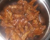 A picture of step 4 of Sticky wings#author marathon.