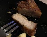 รูปขั้นตอนการทำที่ 5 ของ สเต็กหมูหมักเข้มข้น (Dry Brine Steak)