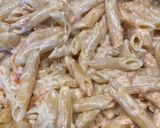 A picture of step 5 of 🥃 Drunken smoked trout pasta.