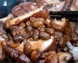 Hình bước làm 2 của món 🌱 Nấm Đông Cô Kho Tương Hột (Vegan)
