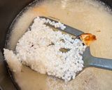Foto langkah ke 3 dari resep Bubur Ayam Kental Simple Ala Rumahan.