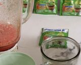 Foto langkah ke 1 dari resep Es Semangka Creamy Matcha.