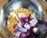 A picture of step 1 of Tomato Onion Chutney..