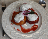 Foto del paso 2 de la receta: Ciruelas claudia y rojas con yogurt a la menta