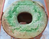 Foto langkah ke 7 dari resep Bolu (putih telur) pandan keju.