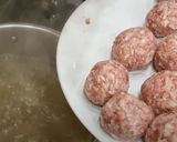 Húsgombócos csorbaleves recept fázis 3 fotója