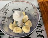 Une image de l'étape 2 de Diots à la tomate, ail et persil.