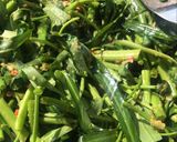 Foto langkah ke 3 dari resep Tumis Kangkung Terasi Bumbu Uleg (Dijamin Kayak Di Resto).