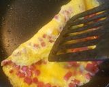 Foto del paso 3 de la receta: Omelette con salchichón😊