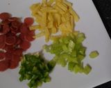Foto langkah ke 1 dari resep Sandwich Lumer isi sosis paprika kentang.