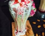 A picture of step 7 of Almond Custard Milkshake.