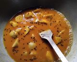 A picture of step 5 of Mukhi Kochu / Taro Root Curry.