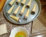 صورة لخطوة 3 من وصفة لي كورني بالعجينة المورقة