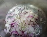 A picture of step 1 of Matar pulao ❤❤.