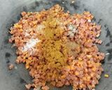 Foto langkah ke 2 dari resep Kroket Kentang Kari Sosis.
