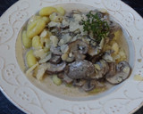 Foto del paso 3 de la receta: Ñoquis caseros con salsa de Portobellos