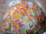 Solomillo al curry con pera y manzana