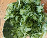 Foto del paso 3 de la receta: Ensalada de pepino rallado