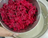 A picture of step 1 of Beetroot Uttapam.
